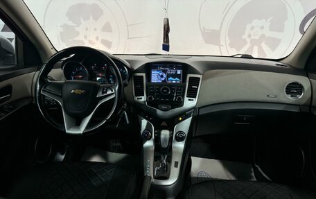 Chevrolet Cruze II, 2012 год, 899 000 рублей, 9 фотография