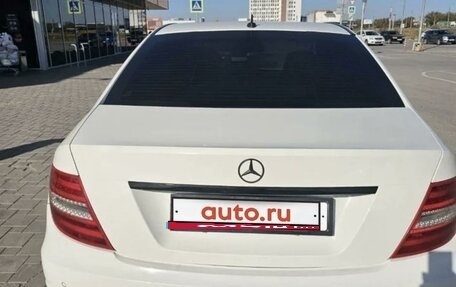 Mercedes-Benz C-Класс, 2011 год, 1 000 000 рублей, 4 фотография