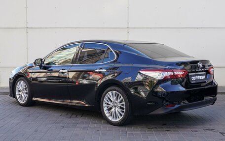 Toyota Camry, 2018 год, 3 430 000 рублей, 6 фотография