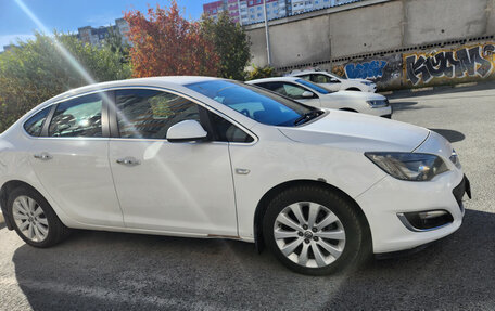 Opel Astra J, 2013 год, 1 100 000 рублей, 6 фотография