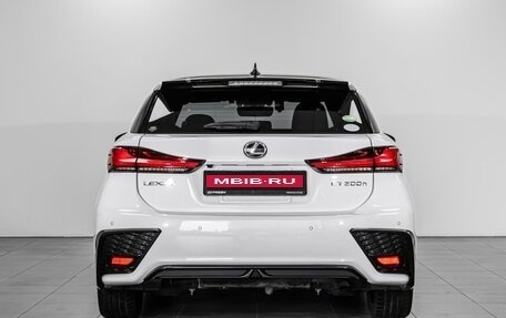 Lexus CT I рестайлинг, 2018 год, 2 729 000 рублей, 4 фотография