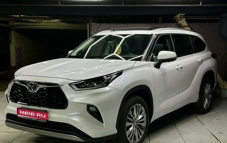 Toyota Highlander, 2024 год, 6 600 000 рублей, 1 фотография