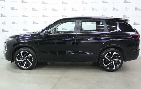 Mitsubishi Outlander, 2022 год, 4 500 000 рублей, 8 фотография