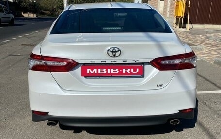 Toyota Camry, 2018 год, 3 500 000 рублей, 2 фотография