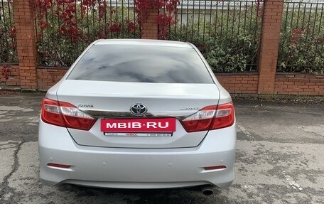 Toyota Camry, 2012 год, 1 600 000 рублей, 4 фотография