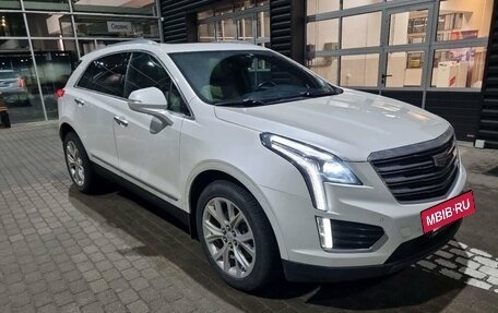 Cadillac XT5 I рестайлинг, 2016 год, 3 199 000 рублей, 15 фотография