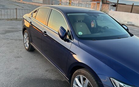 Volkswagen Passat B8 рестайлинг, 2017 год, 2 650 000 рублей, 7 фотография