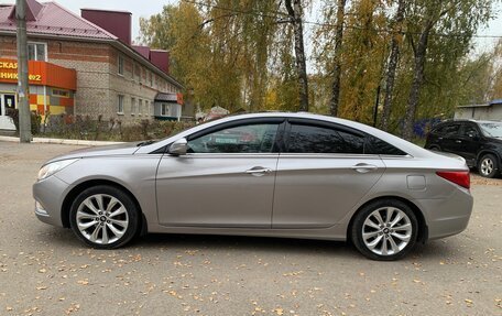 Hyundai Sonata VI, 2011 год, 1 120 000 рублей, 4 фотография