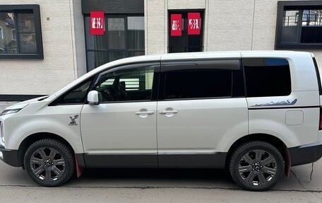 Mitsubishi Delica D:5 I, 2020 год, 4 100 000 рублей, 10 фотография