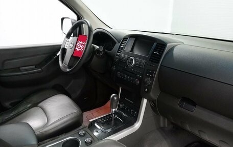 Nissan Pathfinder, 2012 год, 1 400 000 рублей, 11 фотография