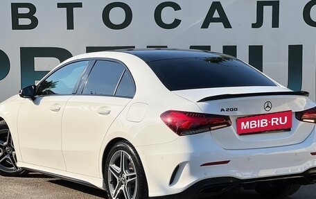 Mercedes-Benz A-Класс, 2018 год, 2 850 000 рублей, 6 фотография