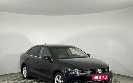 Volkswagen Jetta VI, 2013 год, 1 050 000 рублей, 2 фотография