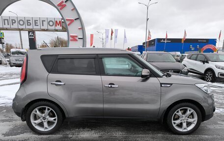 KIA Soul II рестайлинг, 2017 год, 1 554 995 рублей, 8 фотография