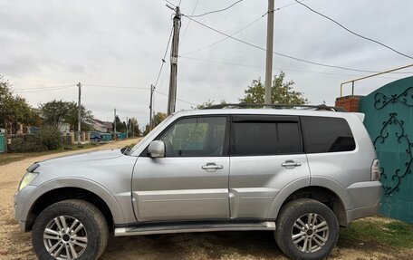 Mitsubishi Pajero IV, 2011 год, 1 950 000 рублей, 1 фотография