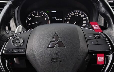 Mitsubishi Outlander III рестайлинг 3, 2016 год, 2 390 000 рублей, 18 фотография