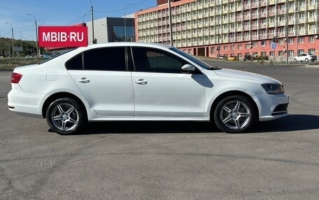 Volkswagen Jetta VI, 2015 год, 890 000 рублей, 7 фотография