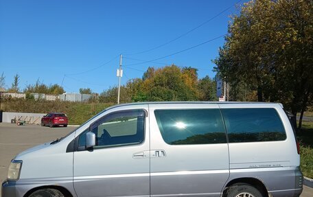 Nissan Elgrand I, 2000 год, 600 000 рублей, 3 фотография