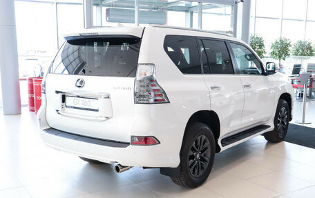 Lexus GX II, 2022 год, 13 490 000 рублей, 10 фотография