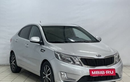 KIA Rio III рестайлинг, 2014 год, 920 000 рублей, 2 фотография