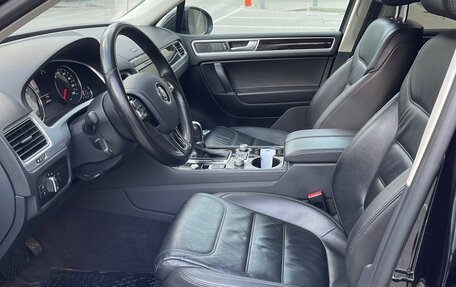 Volkswagen Touareg III, 2017 год, 4 000 000 рублей, 5 фотография