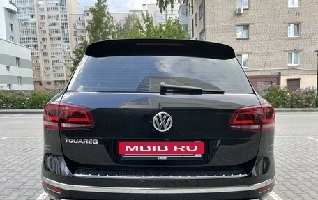 Volkswagen Touareg III, 2017 год, 4 000 000 рублей, 3 фотография