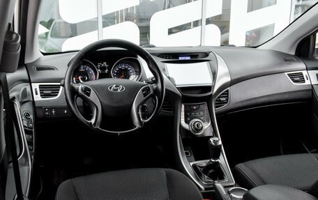 Hyundai Elantra V, 2013 год, 1 379 000 рублей, 6 фотография