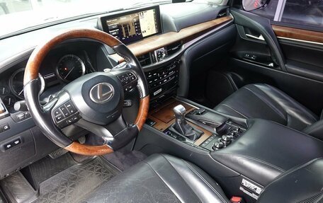 Lexus LX III, 2016 год, 5 990 000 рублей, 7 фотография