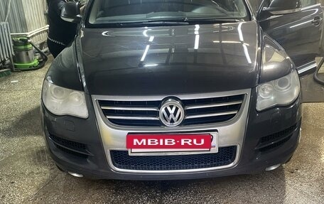 Volkswagen Touareg III, 2008 год, 1 450 000 рублей, 25 фотография