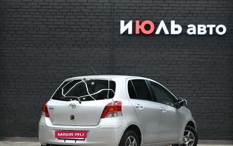 Toyota Vitz, 2008 год, 770 000 рублей, 8 фотография