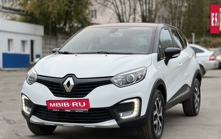 Renault Kaptur I рестайлинг, 2017 год, 1 280 000 рублей, 2 фотография