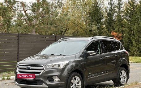 Ford Kuga III, 2017 год, 1 597 000 рублей, 2 фотография