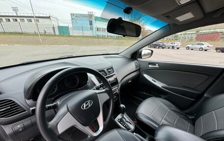 Hyundai Solaris II рестайлинг, 2013 год, 790 000 рублей, 17 фотография