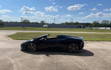 Lamborghini Huracán, 2021 год, 27 379 552 рублей, 2 фотография