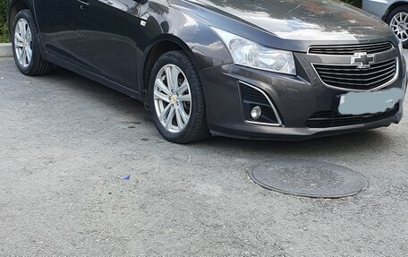 Chevrolet Cruze II, 2013 год, 970 000 рублей, 6 фотография