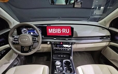 KIA Carnival, 2021 год, 3 900 100 рублей, 7 фотография