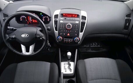 KIA cee'd I рестайлинг, 2010 год, 715 000 рублей, 12 фотография