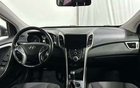 Hyundai i30 II рестайлинг, 2013 год, 980 000 рублей, 14 фотография