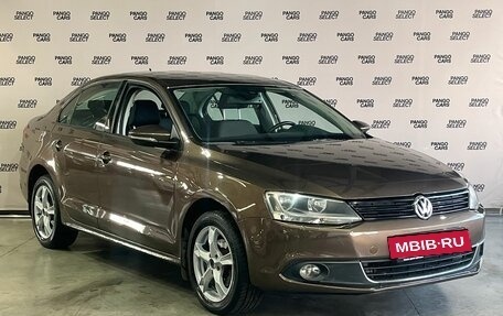 Volkswagen Jetta VI, 2012 год, 1 100 000 рублей, 3 фотография