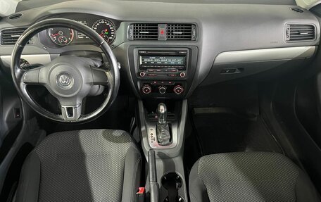 Volkswagen Jetta VI, 2012 год, 1 100 000 рублей, 13 фотография