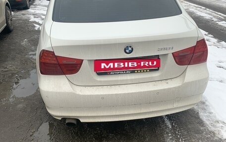 BMW 3 серия, 2010 год, 1 000 000 рублей, 3 фотография