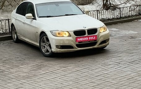 BMW 3 серия, 2010 год, 1 000 000 рублей, 4 фотография