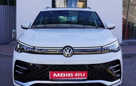 Volkswagen Tiguan, 2024 год, 5 999 777 рублей, 2 фотография