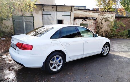 Audi A4, 2011 год, 1 305 000 рублей, 4 фотография