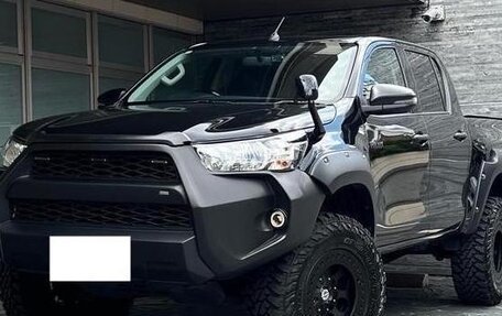 Toyota Hilux VIII, 2021 год, 3 600 000 рублей, 1 фотография