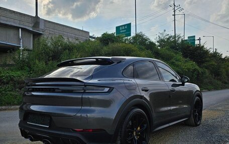 Porsche Cayenne III, 2024 год, 31 800 000 рублей, 2 фотография