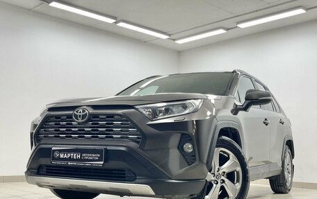 Toyota RAV4, 2021 год, 3 320 000 рублей, 7 фотография