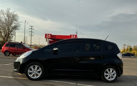 Honda Fit III, 2011 год, 1 030 000 рублей, 7 фотография