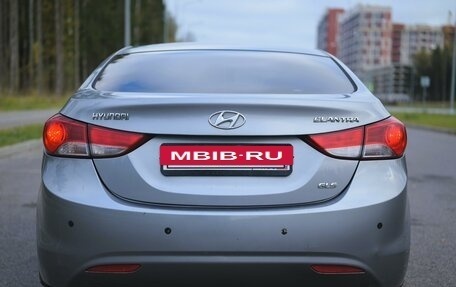 Hyundai Elantra V, 2012 год, 990 000 рублей, 7 фотография