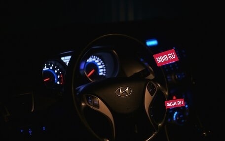 Hyundai Elantra V, 2012 год, 990 000 рублей, 21 фотография