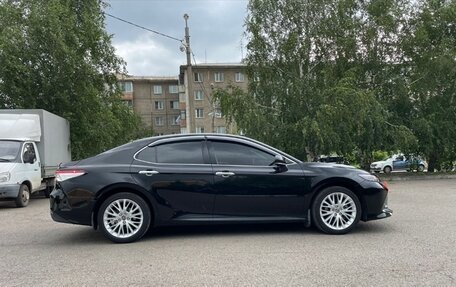 Toyota Camry, 2019 год, 3 300 000 рублей, 7 фотография